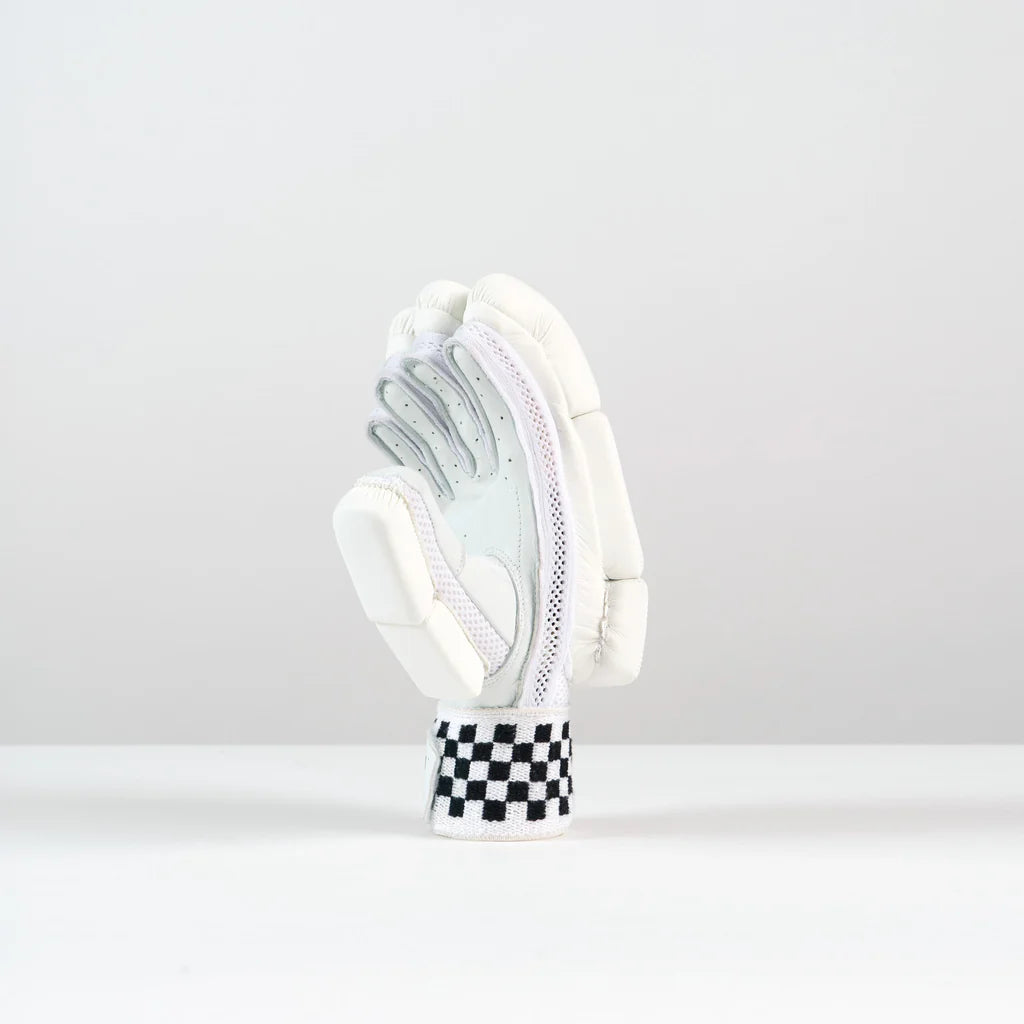 CLASSIC ACADEMY BATTING GLOVES